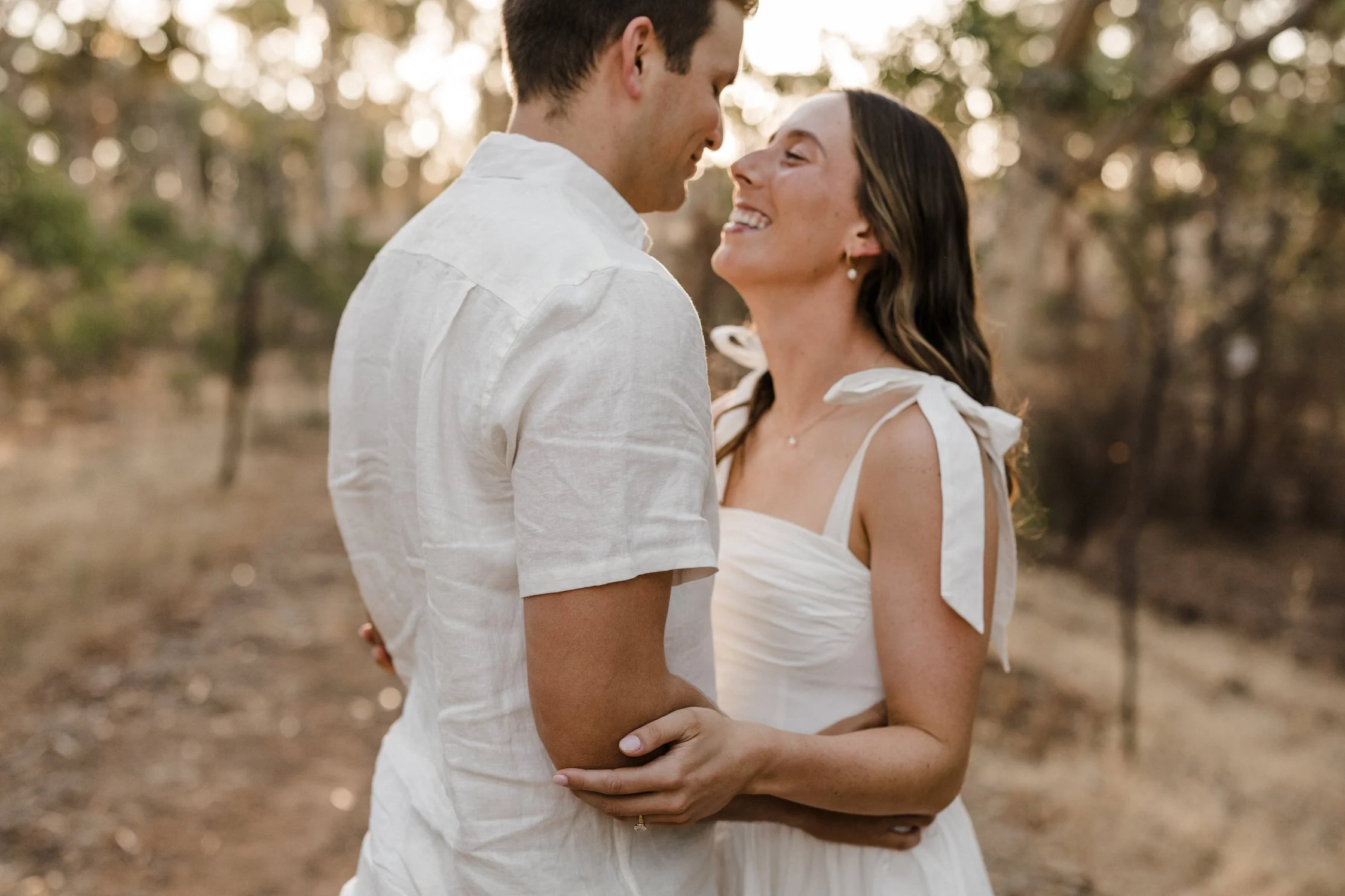 15 The Pines Kapunda engagement portraits.jpg