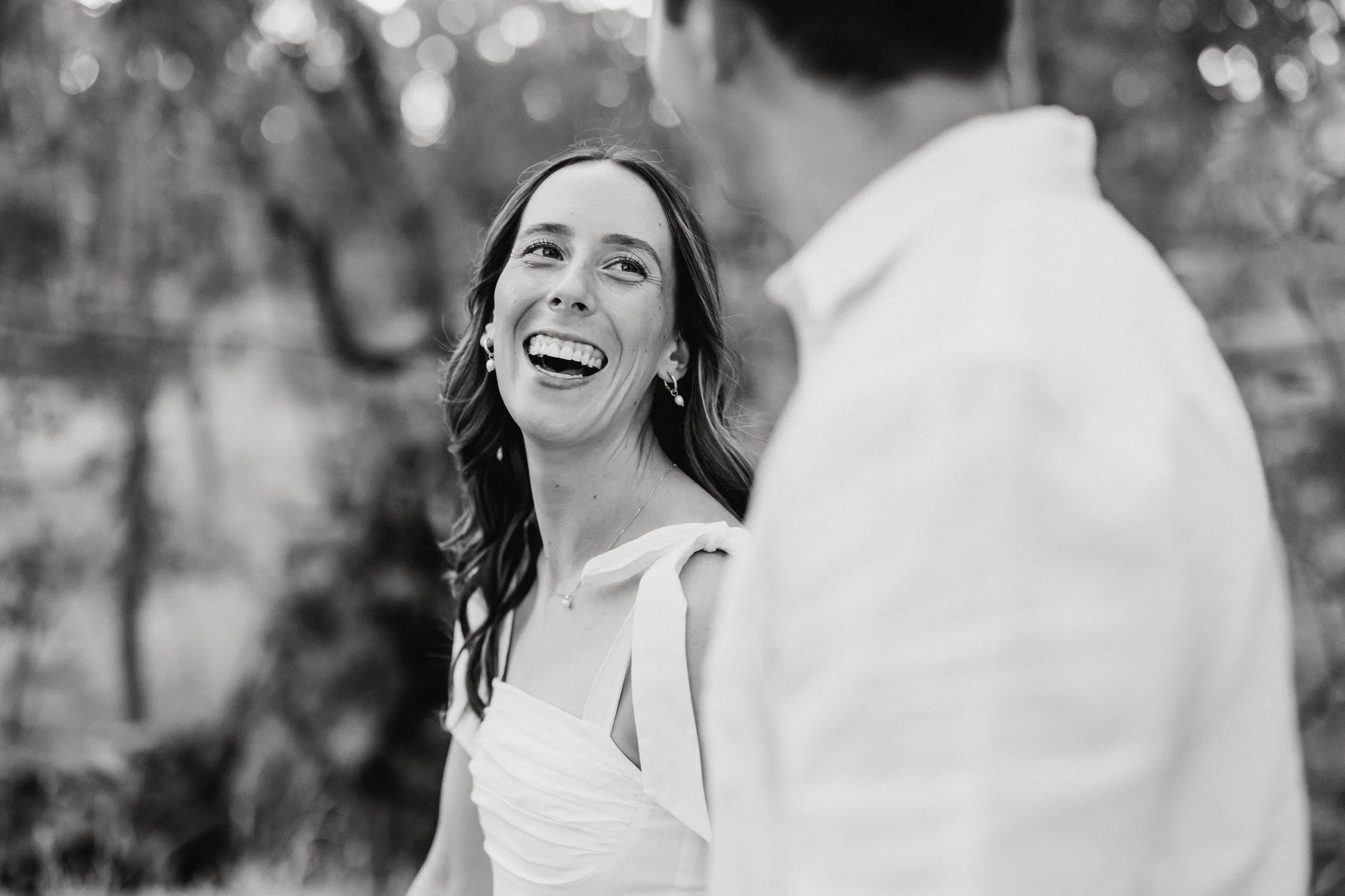 23 The Pines Kapunda engagement portraits.jpg