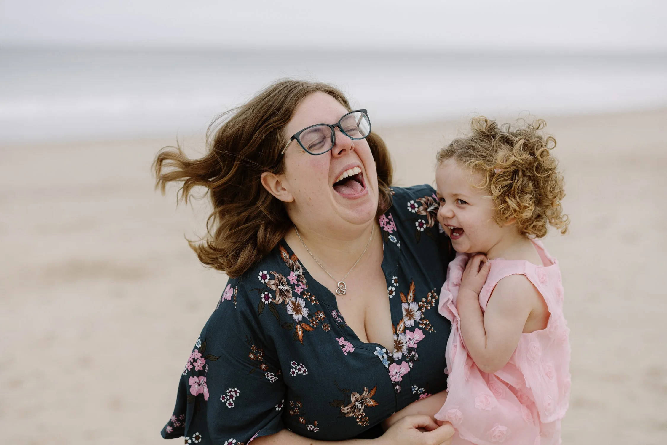 15 Real and natural family portraits - Port Willunga Beach.jpg