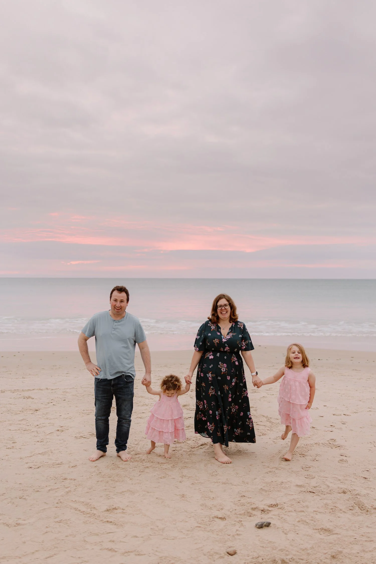 38 Real and natural family portraits - Port Willunga Beach.jpg