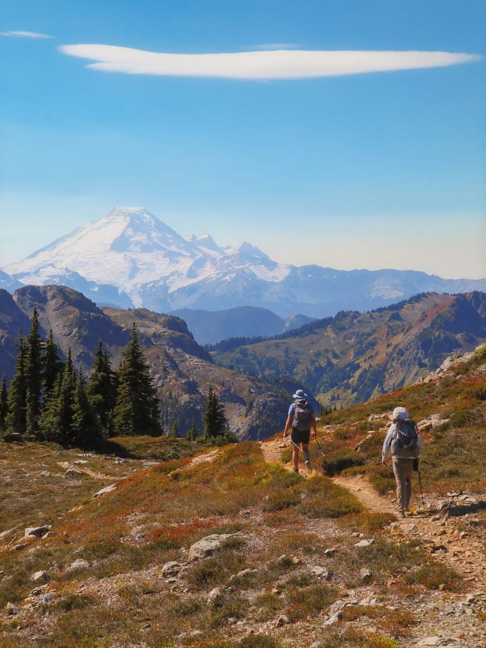 Trail shots of the CAMP BEEF crew out on the YAB trail. A trip that did make it out of the group chat. 

Took @chrischinn__ on his first backpacking trip. @mckayla.reanne is the real speed queen. Justin is just vibing and sharing insights about being
