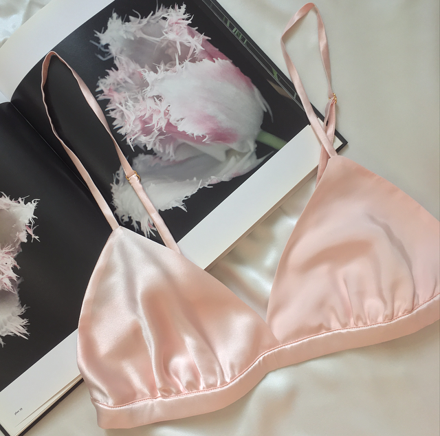SSS6 Bralet 2 PILLOWBOOK.png