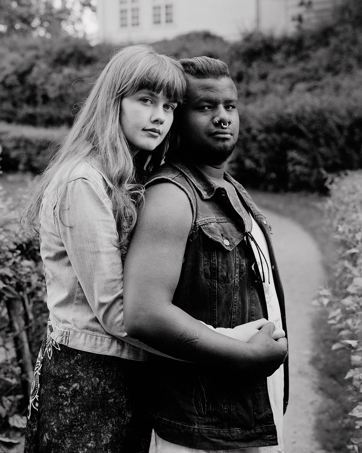   Frøya Linn and Cesar. Published in Bergens Tidende.  