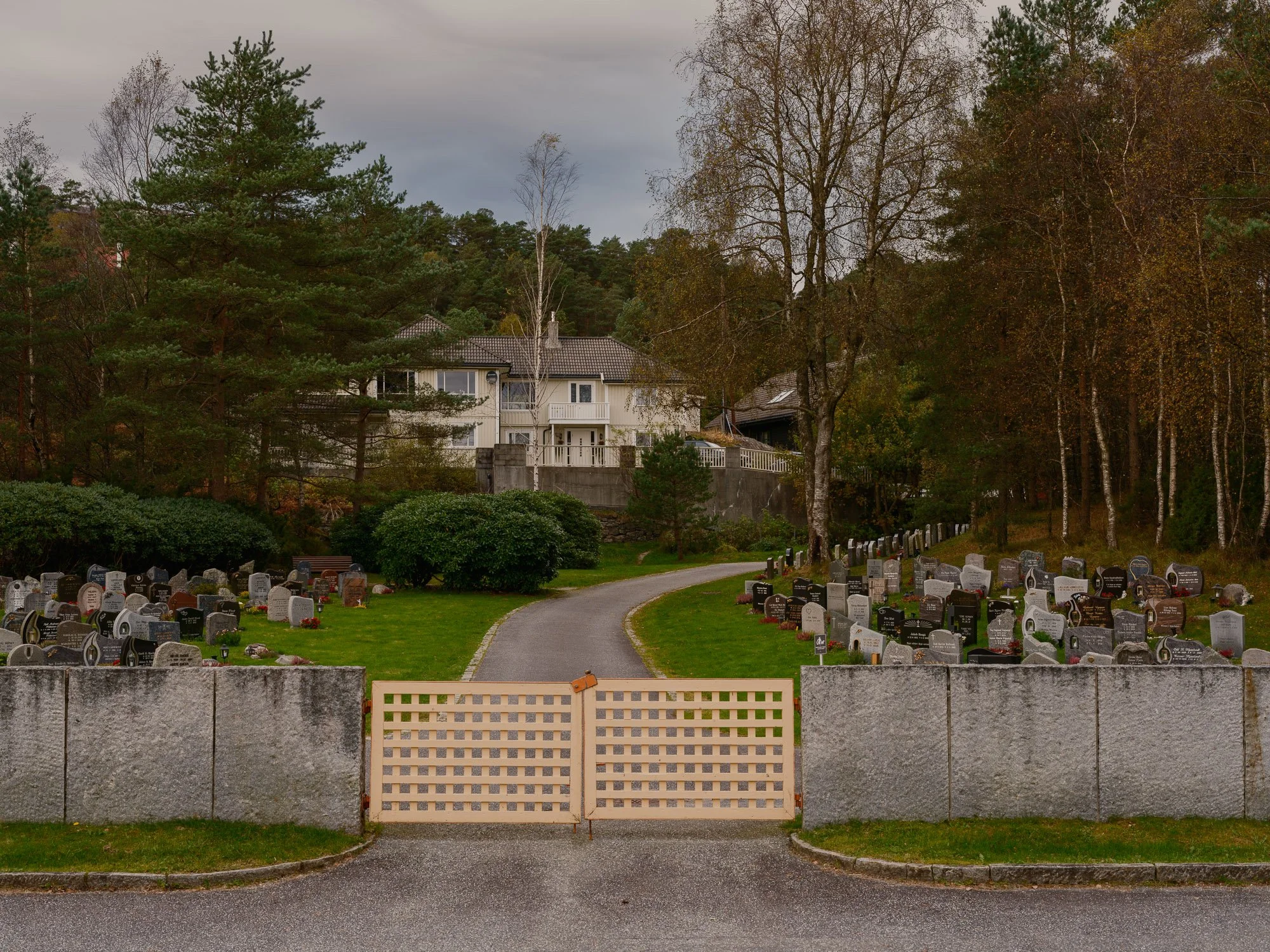  2026-10-11 - Bønes graveyard.  