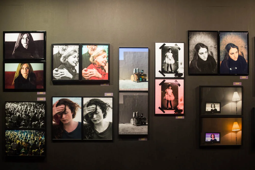 Ασπρόμαυρο - Έγχρωμο  -  Τα δύο πρόσωπα μιας φωτογραφίας