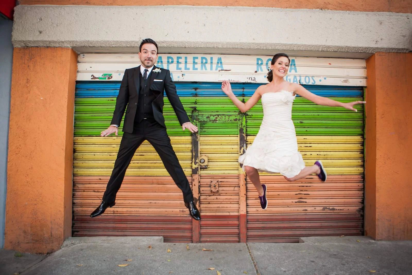 Fotógrafo en el DF, Mexico, especializado en fotografía de Bodas y retratos.