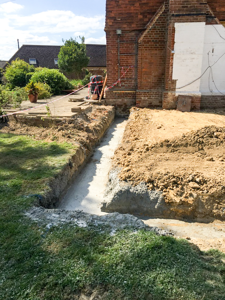 S3-AV Install-Furzefield-7.jpg
