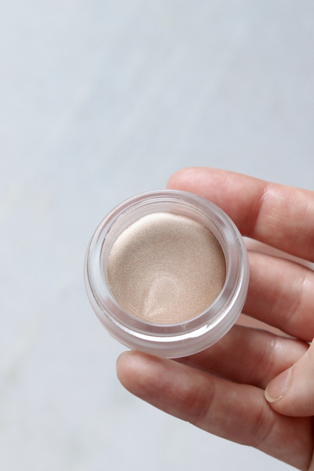 My Honest Review of the Minori Cream Highlighter in Champagne | The  StyleShaker™ Scorecard, Clean Beauty Guide — The StyleShaker - A Guide to  Clean Beauty, Skincare & More.
