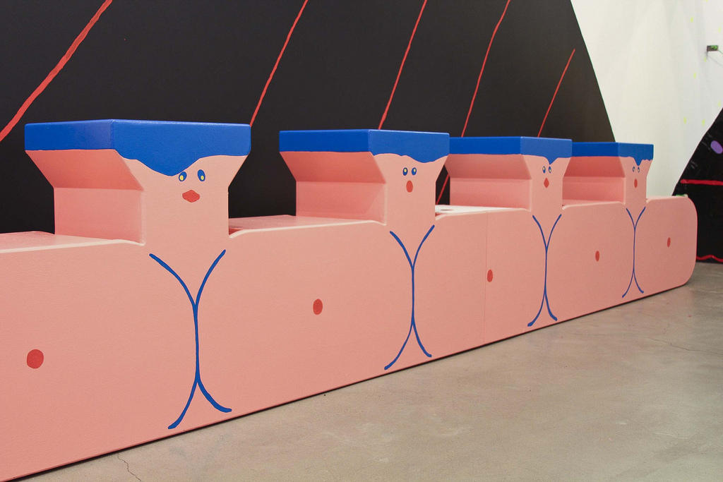Bazoombas Bench