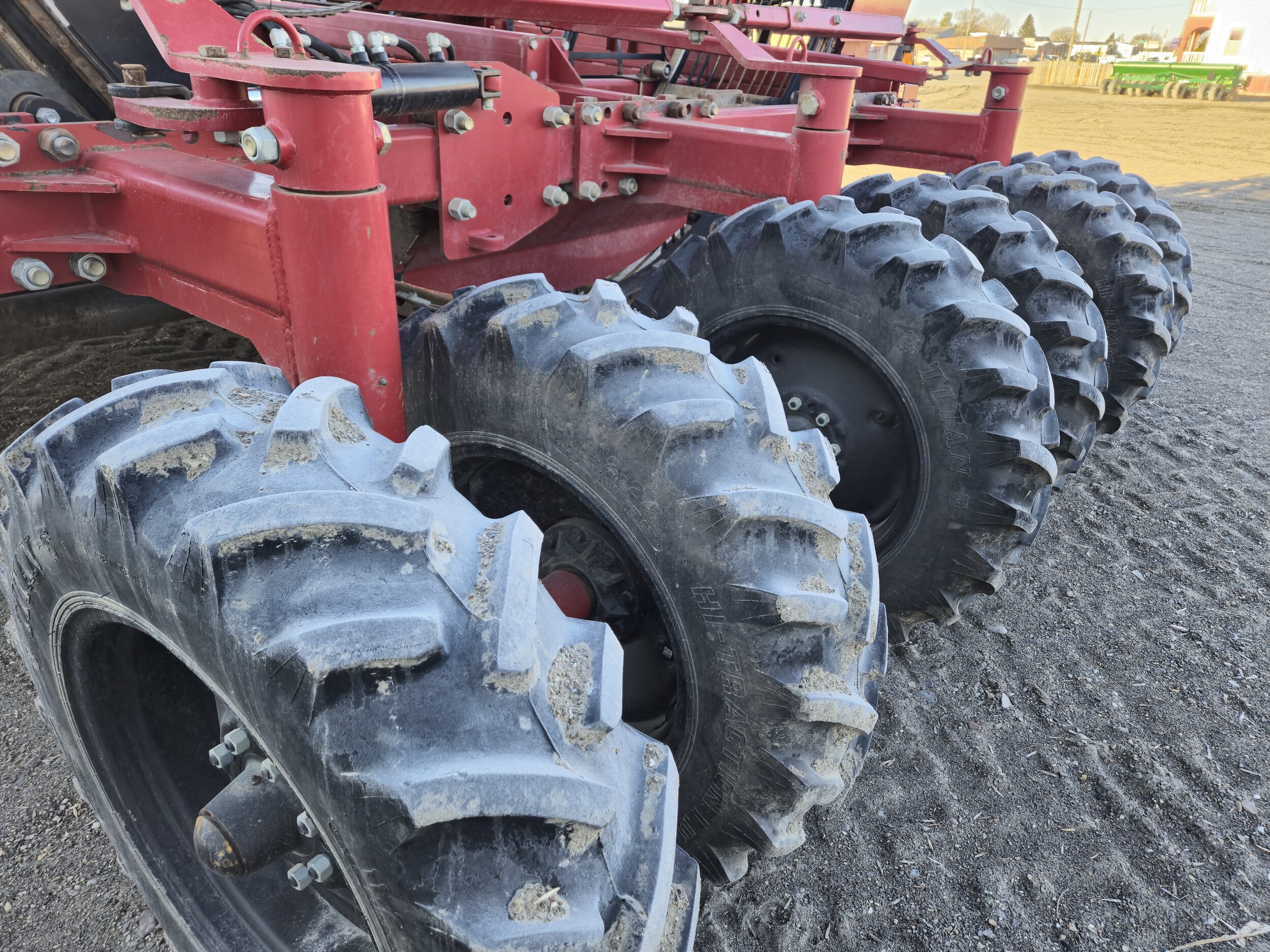 2016 AMITY 6 ROW WHEEL HARVESTER