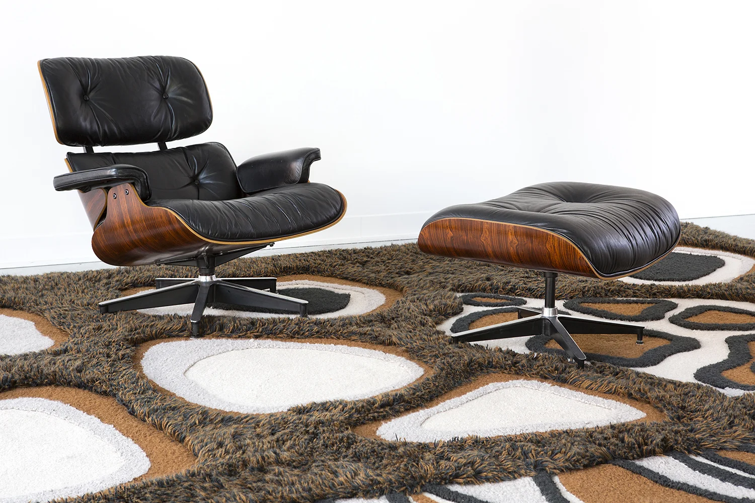 FLOOR COVERING BY CABIN CRAFTS