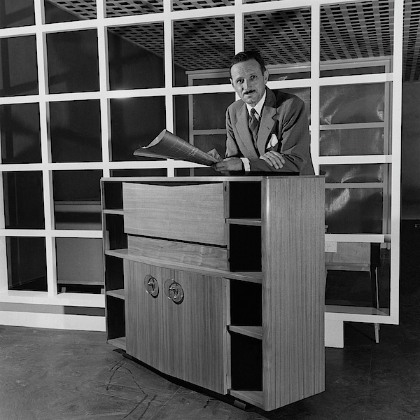 Gilbert Rohde. Photograph by Luis Lemus.