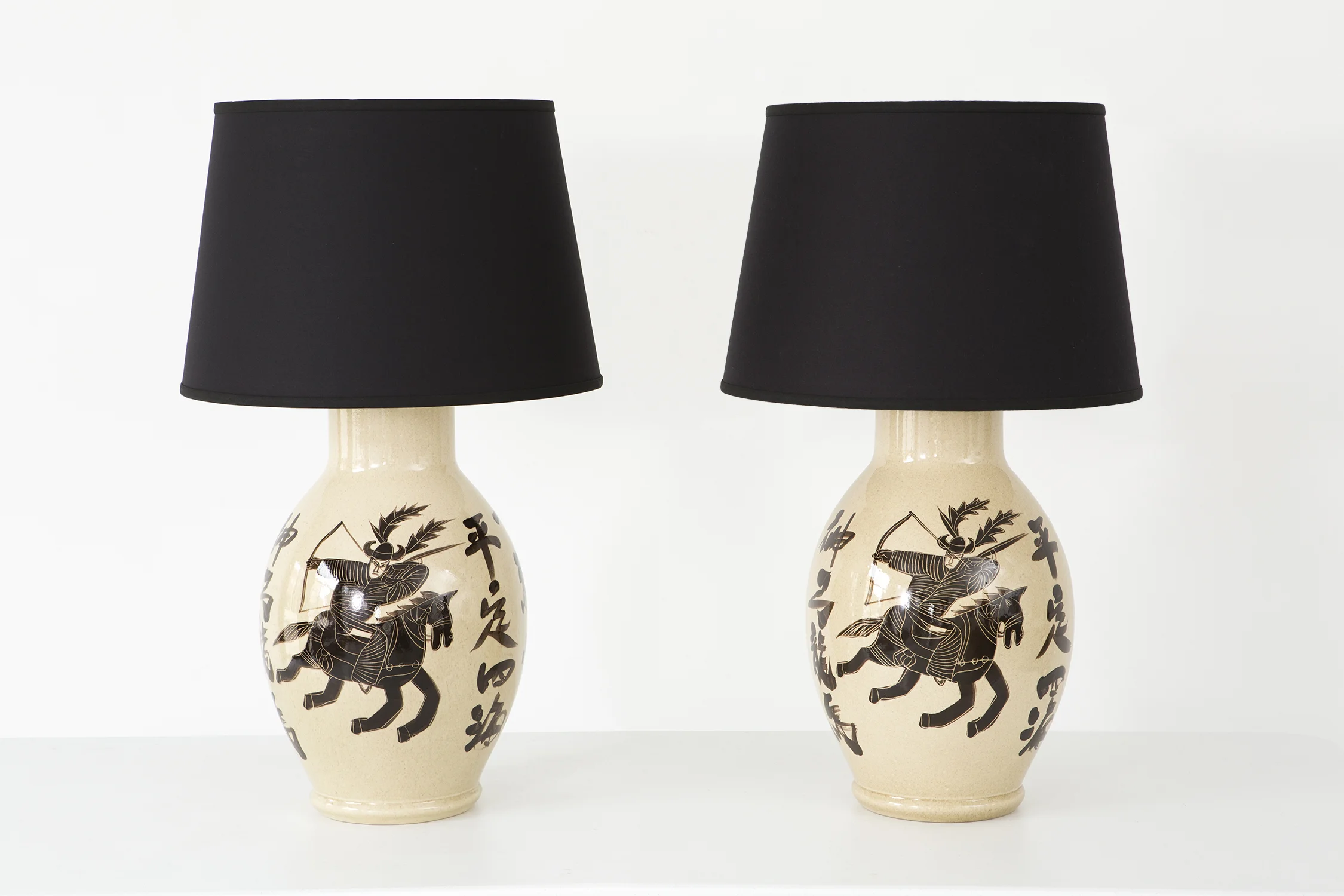 CHINOISERIE LAMPS