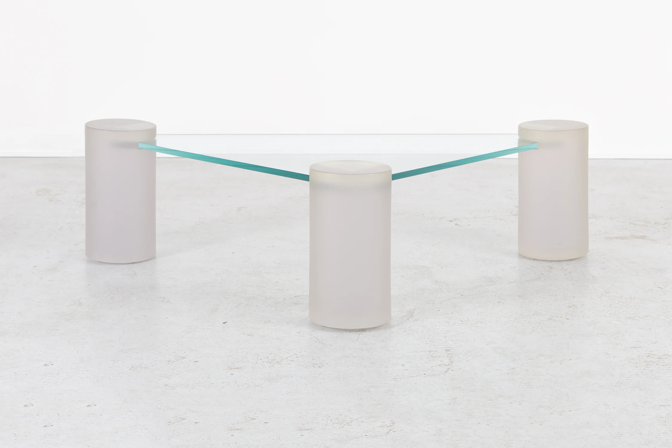 SCULPTURAL GLASS COFFEE TABLE — MATTHEW RACHMAN GALLERY