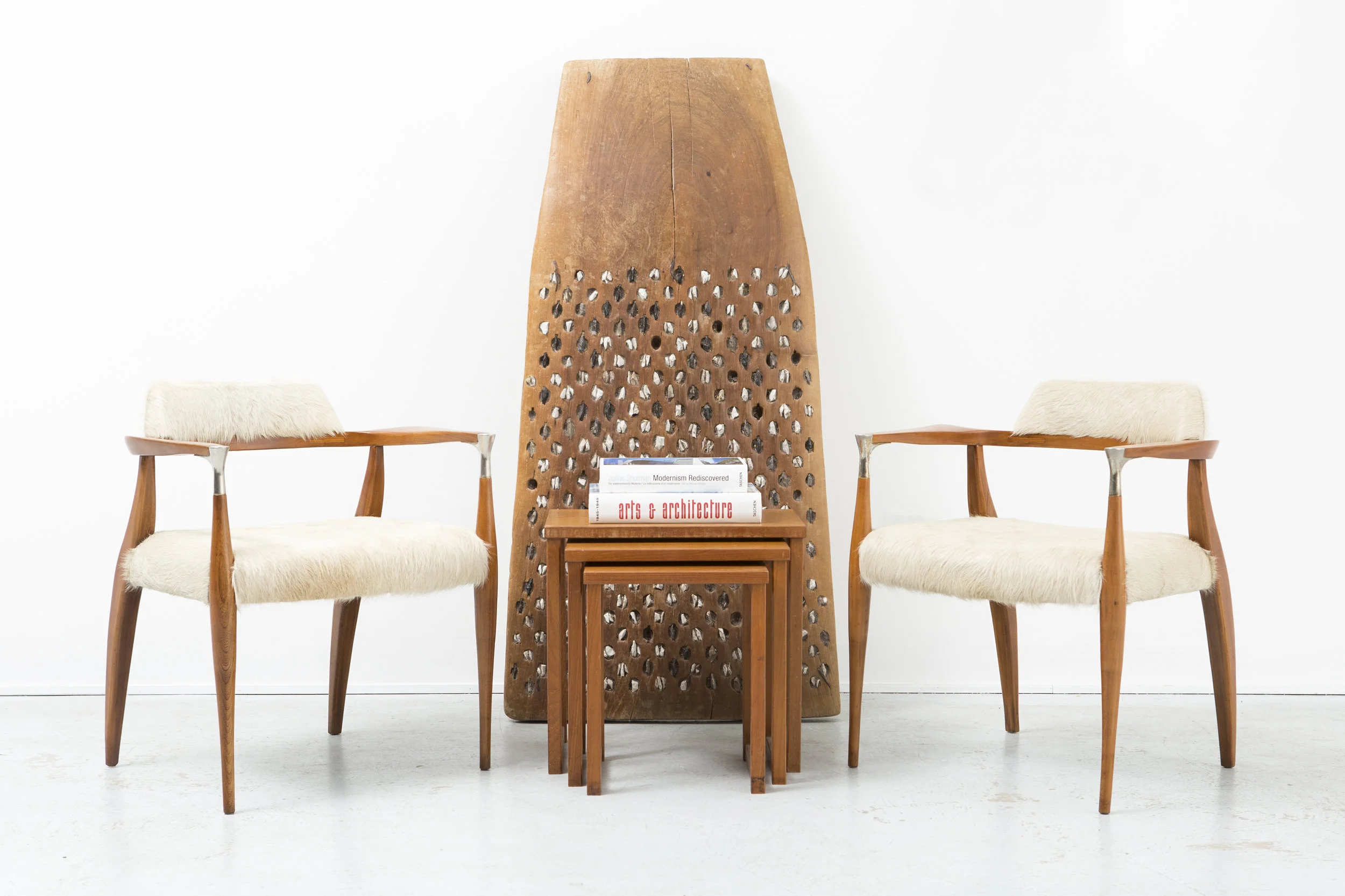 ACCENT CHAIRS