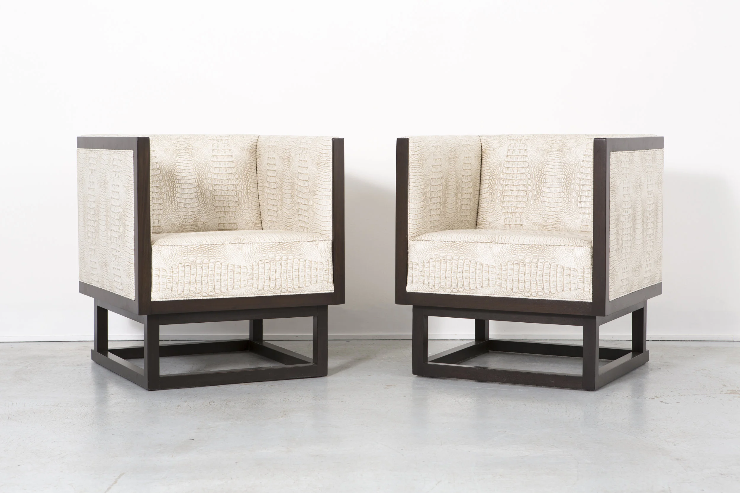 CABINETT CHAIRS