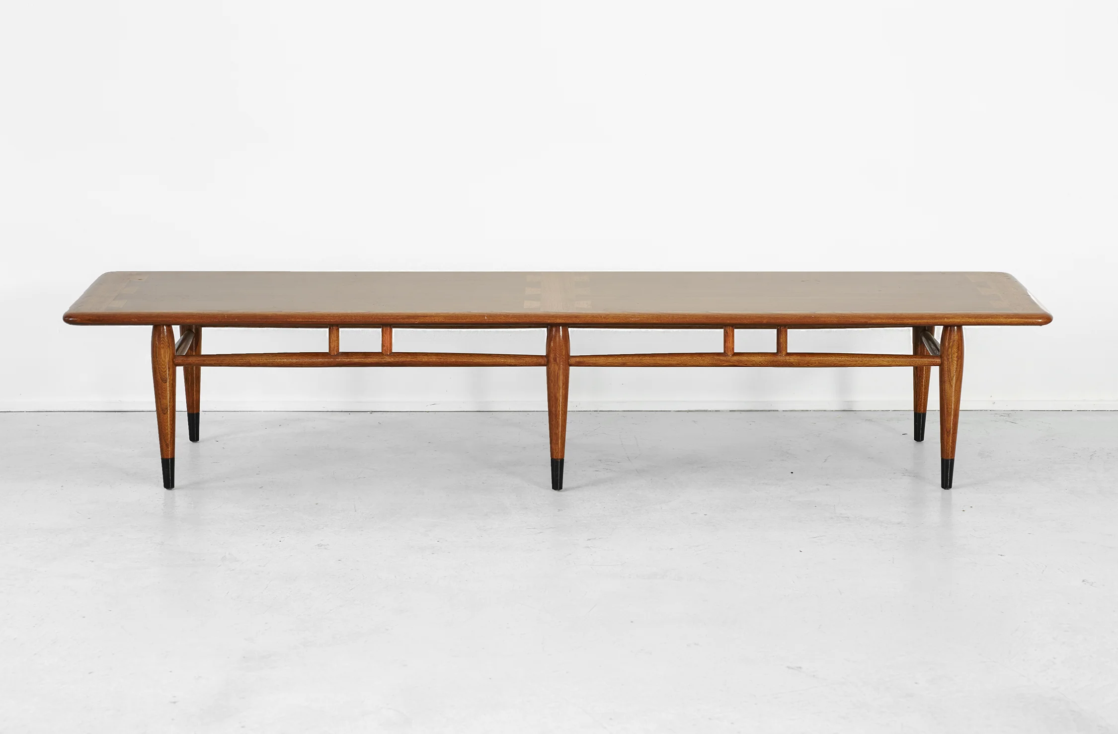 LANE COFFEE TABLE