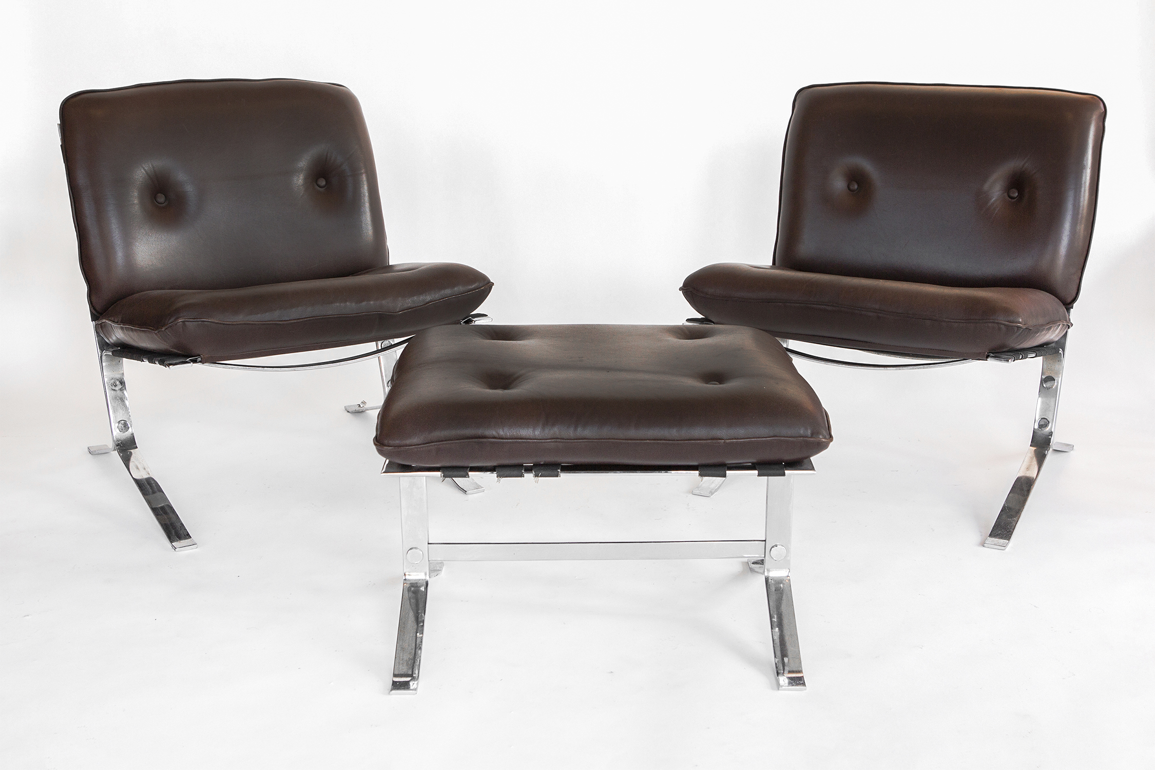 JOKER CHAIRS + OTTOMAN