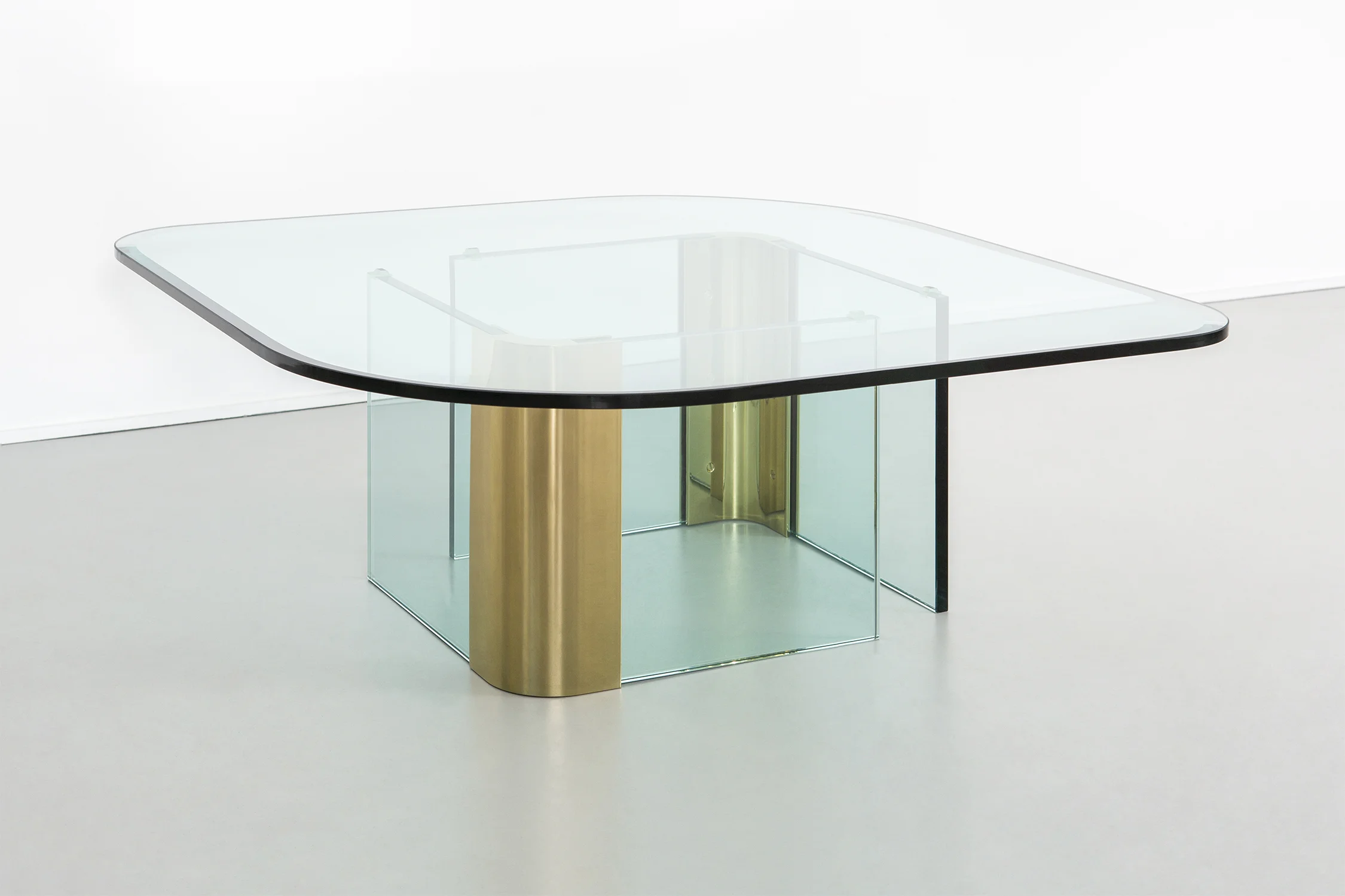 LEON ROSEN FOR PACE COFFEE TABLE
