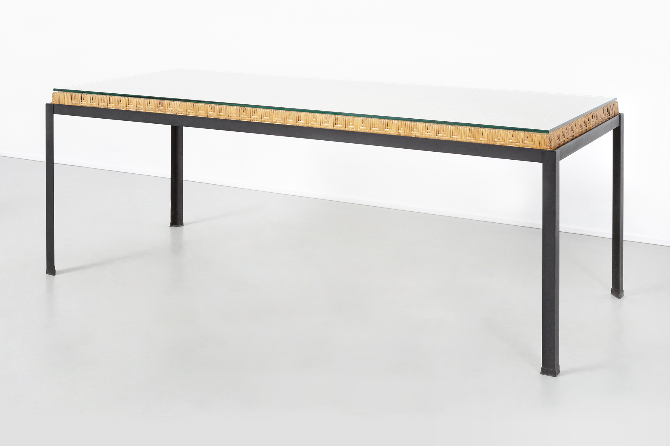 DANNY HO FONG TABLE