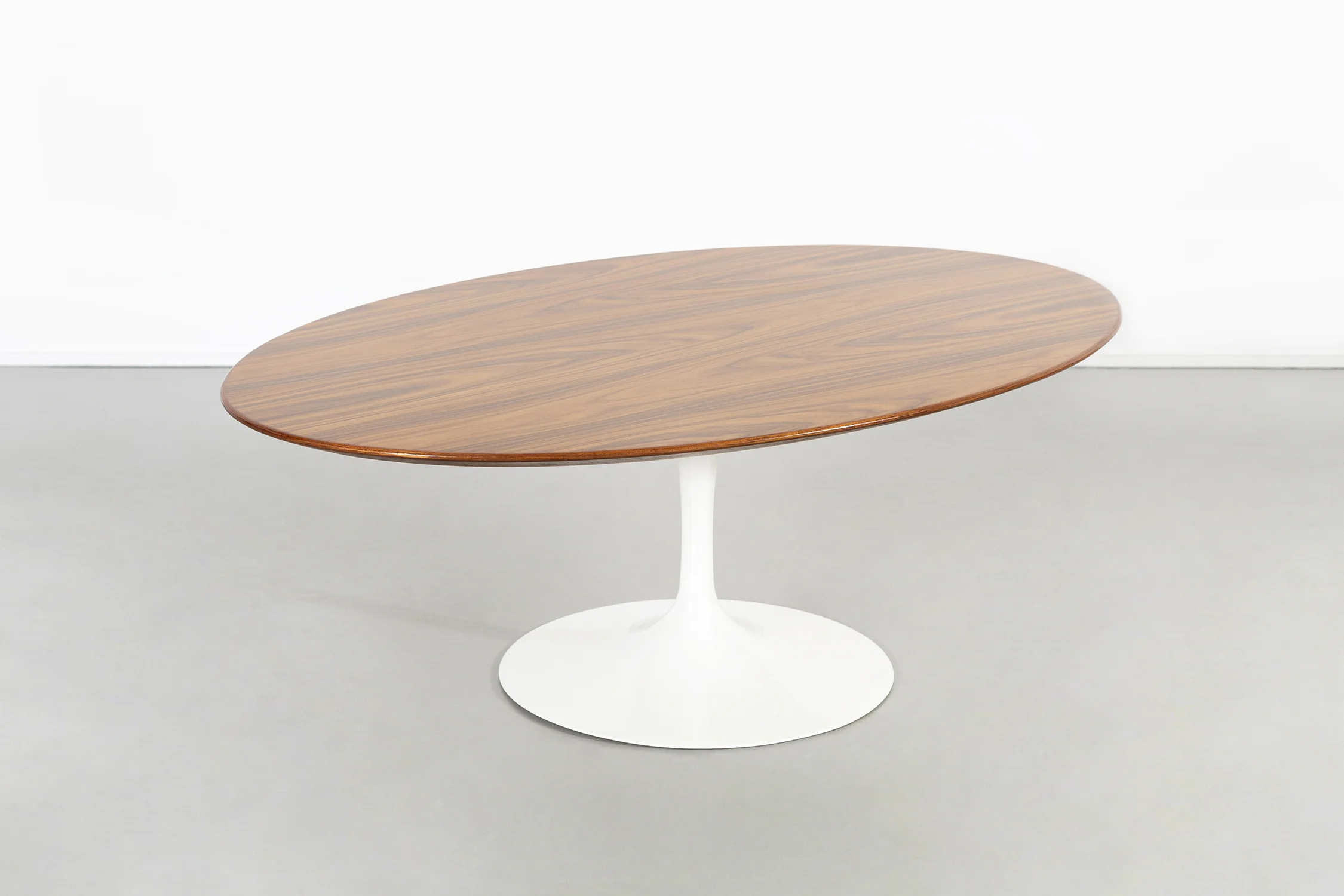 EERO SAARINEN FOR KNOLL COFFEE TABLE