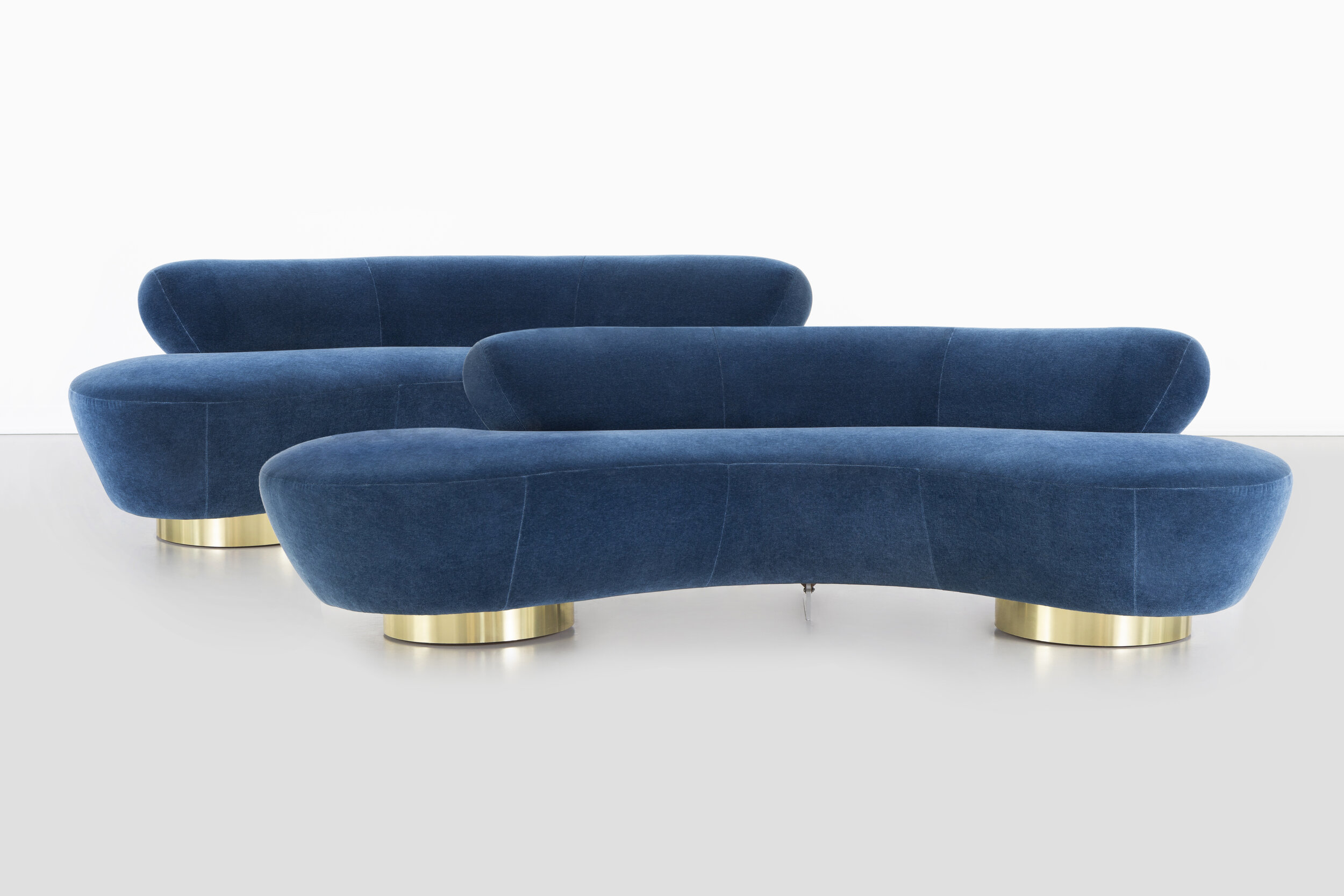 VLADIMIR KAGAN FOR DIRECTIONAL CLOUD SOFAS