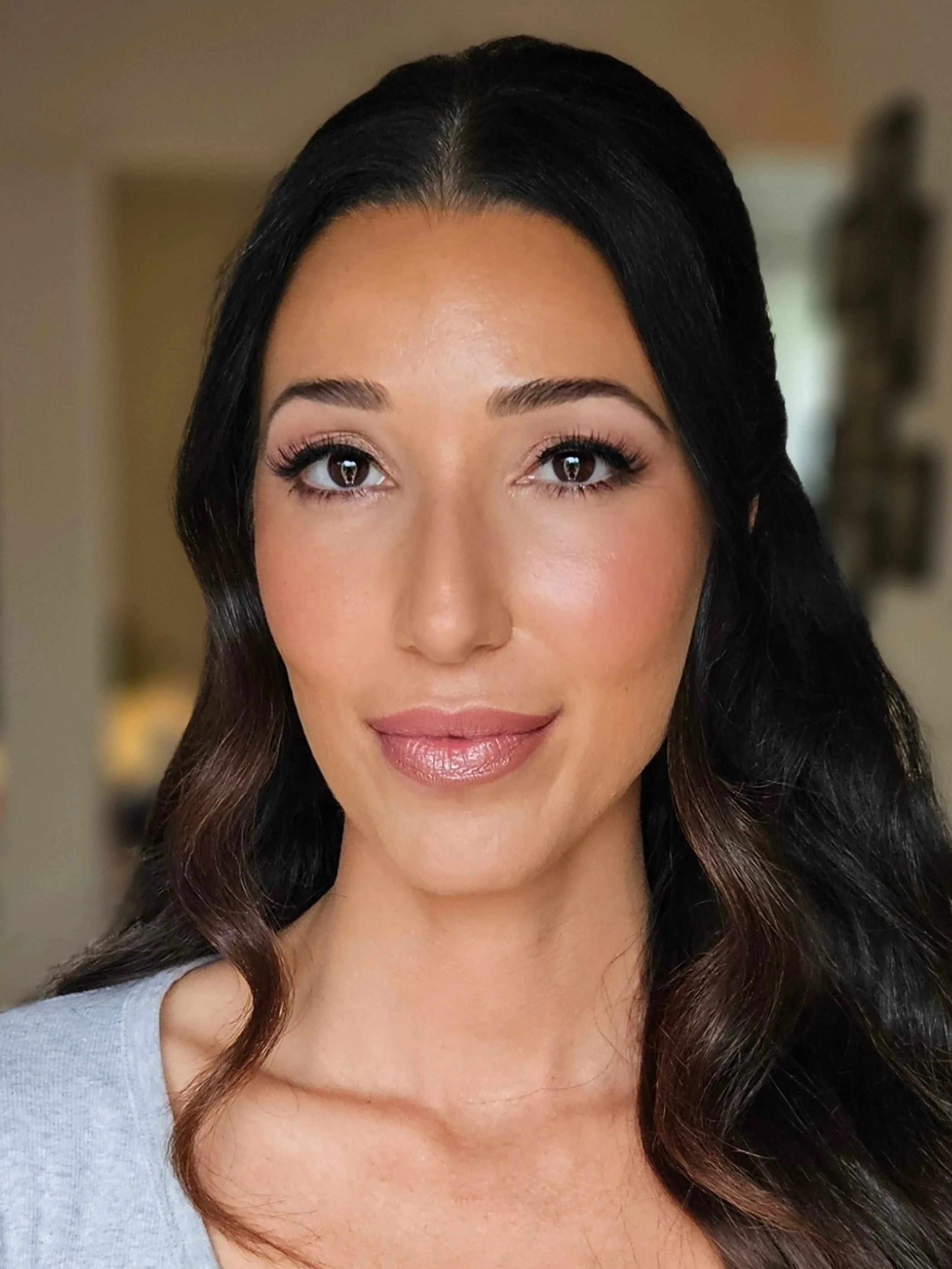 🩷 Makeup by me for beautiful Evangelina
.
.
.
#torontomakeupartist #makeupartist #mua #eventmakeup #beauty