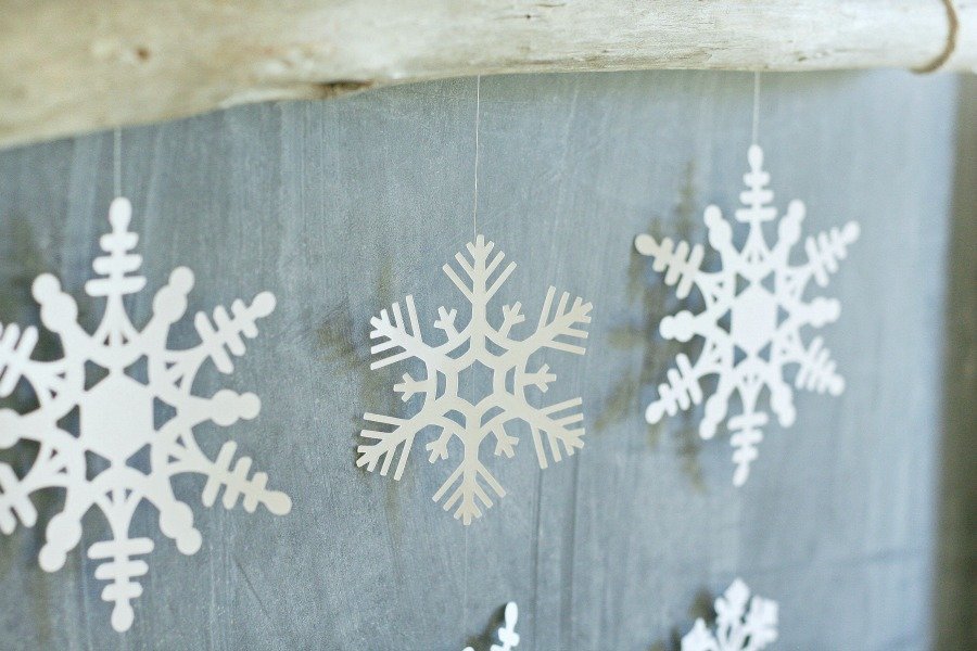    7 DIY Holiday Decorations For Your Home