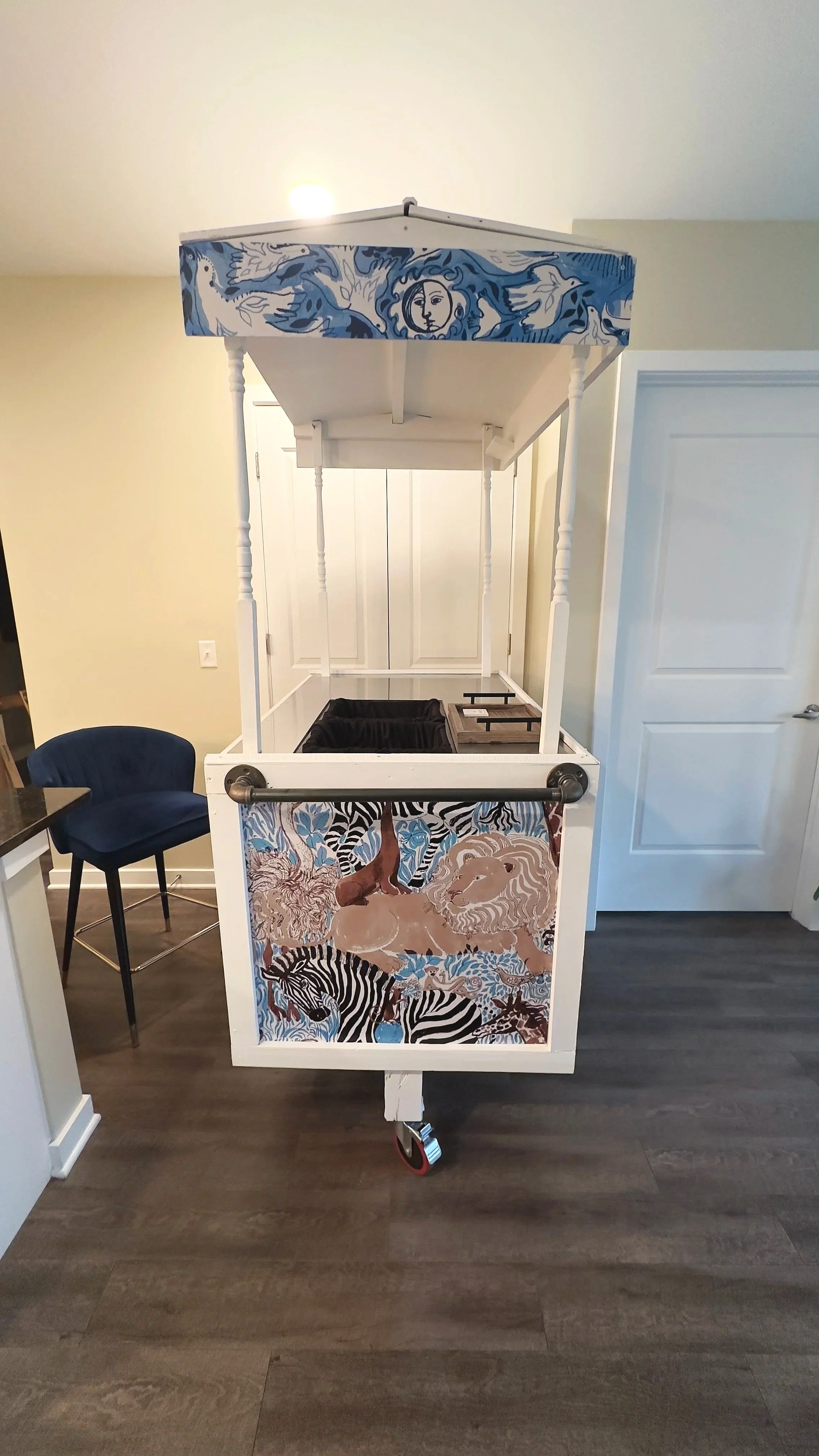 Lilly Pulitzer Pop-Up Cart Back Panel Display