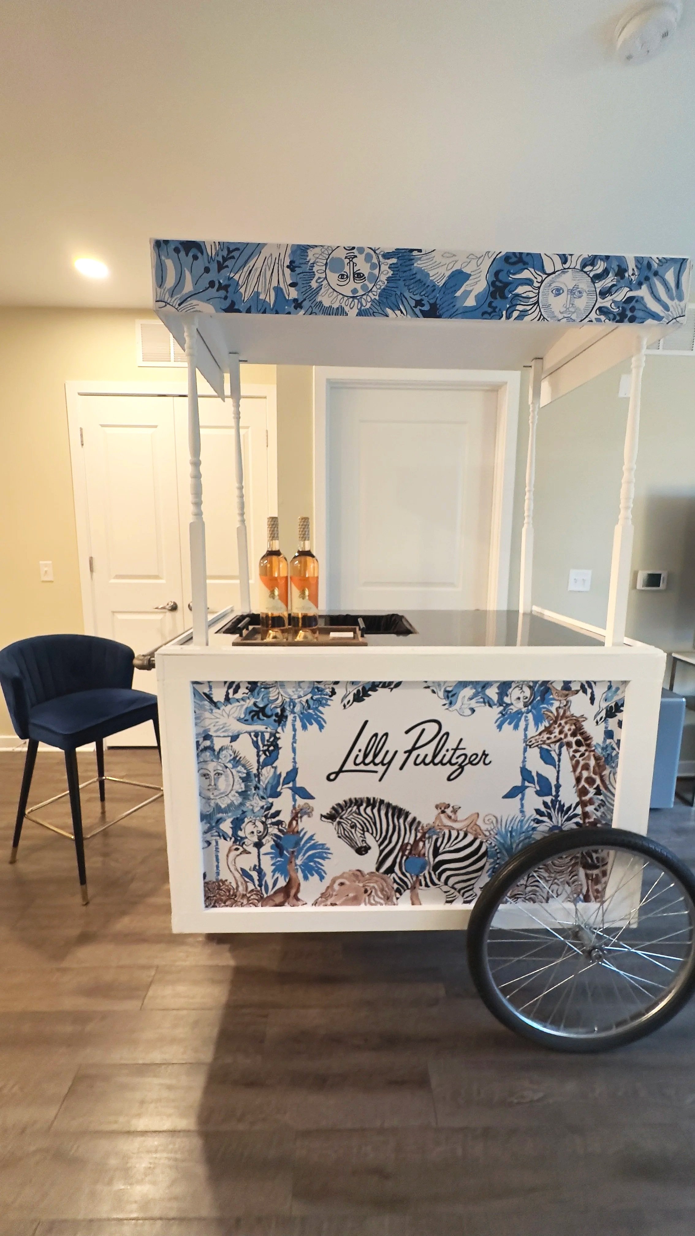 Lilly Pulitzer Pop-Up Cart Front Display
