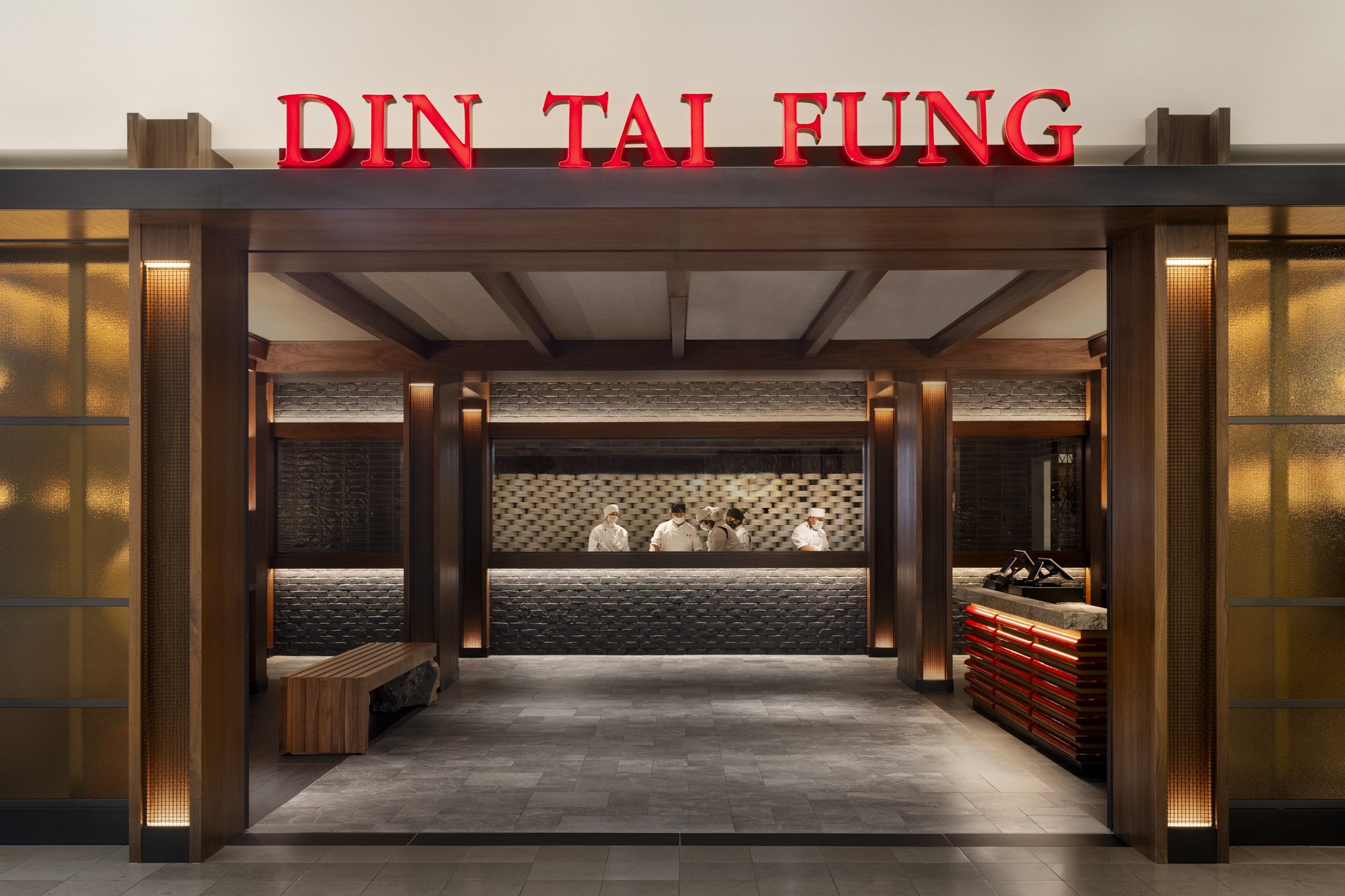 Din Tai Fung Pioneer Place Portland Oregon  © Heidi Kirn Photography 06_exterior---2.JPG