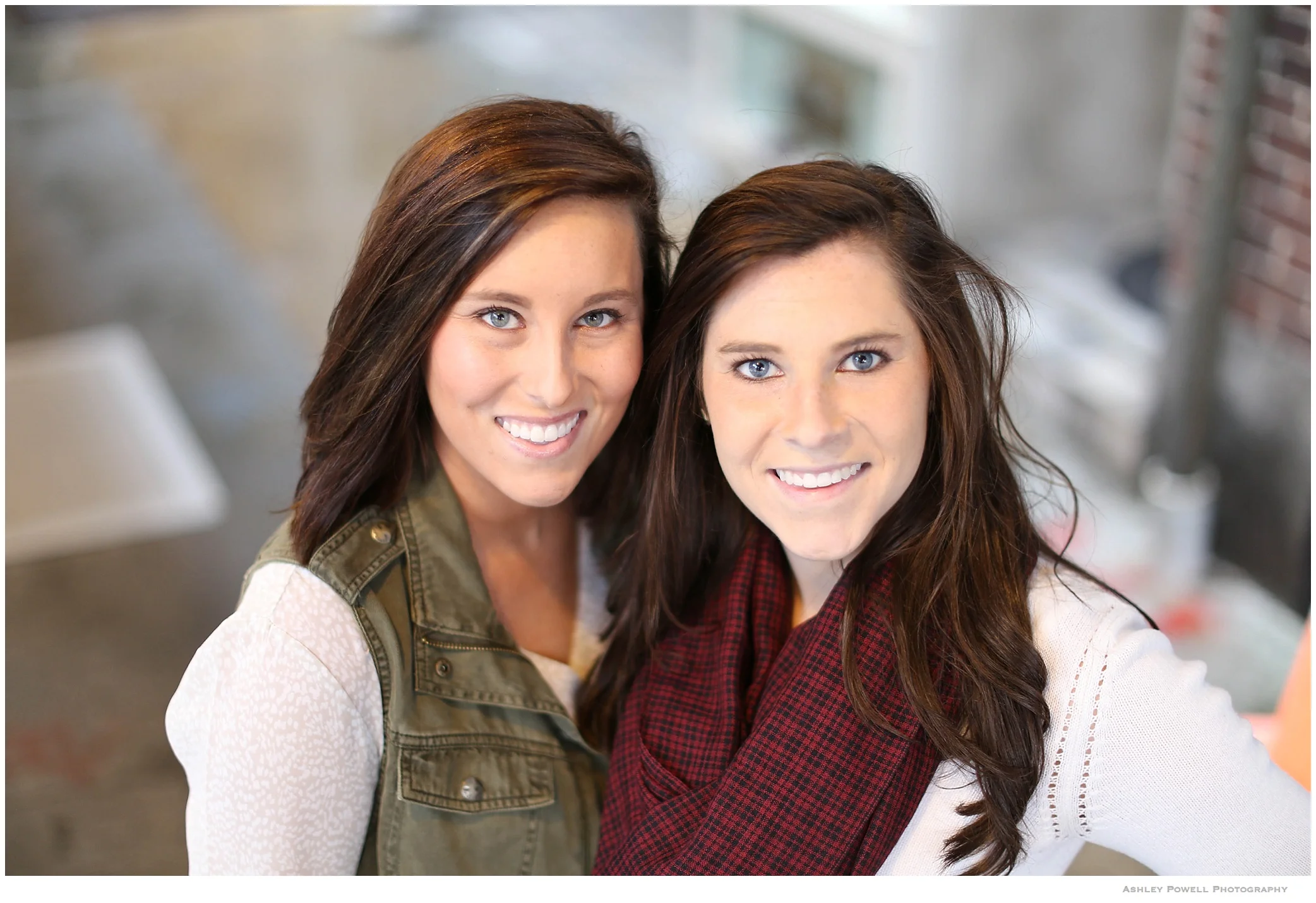Goodness!! Don't they have the prettiest eyes ever?!?! 