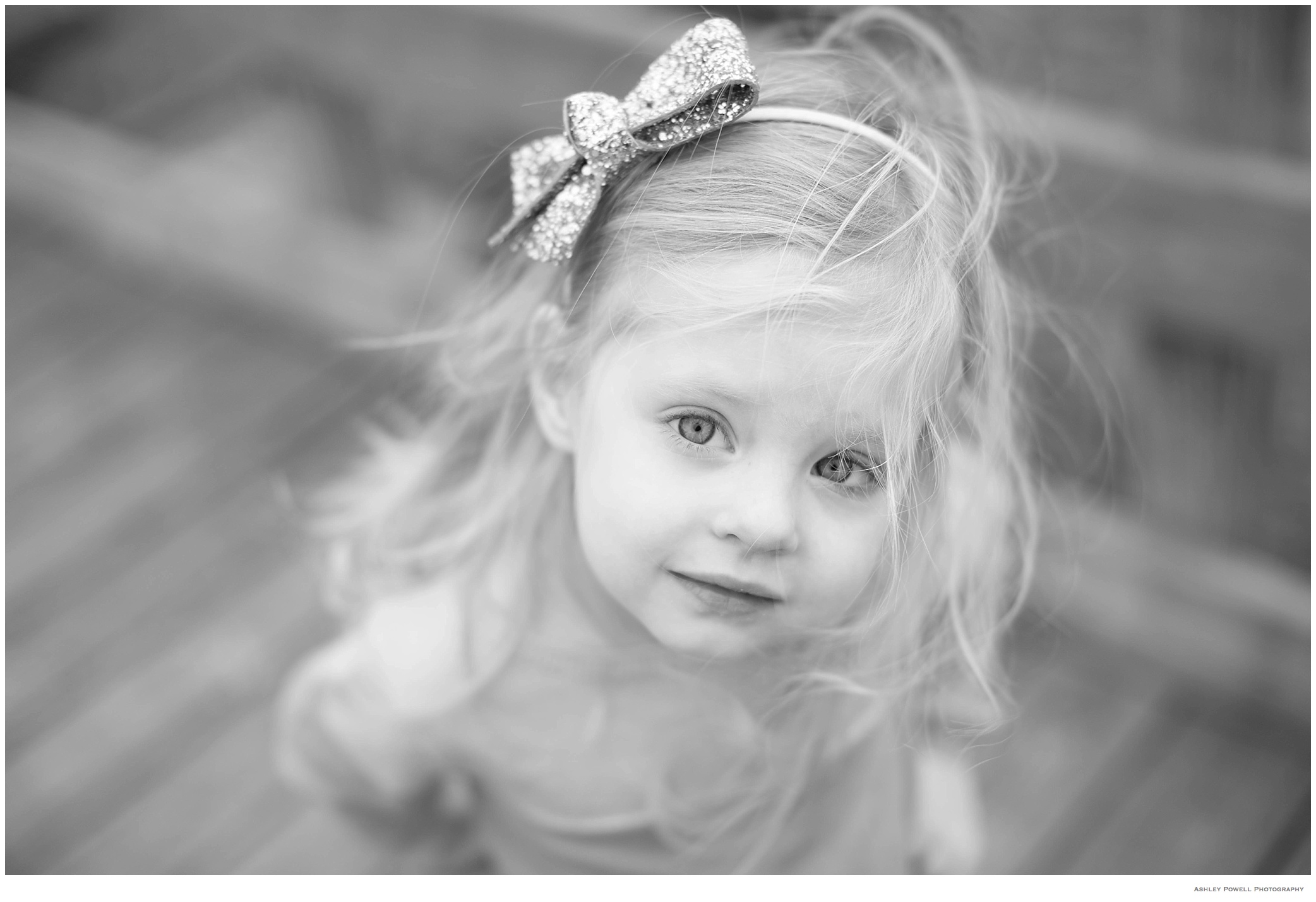 Oh my goodness! She is just precious! 