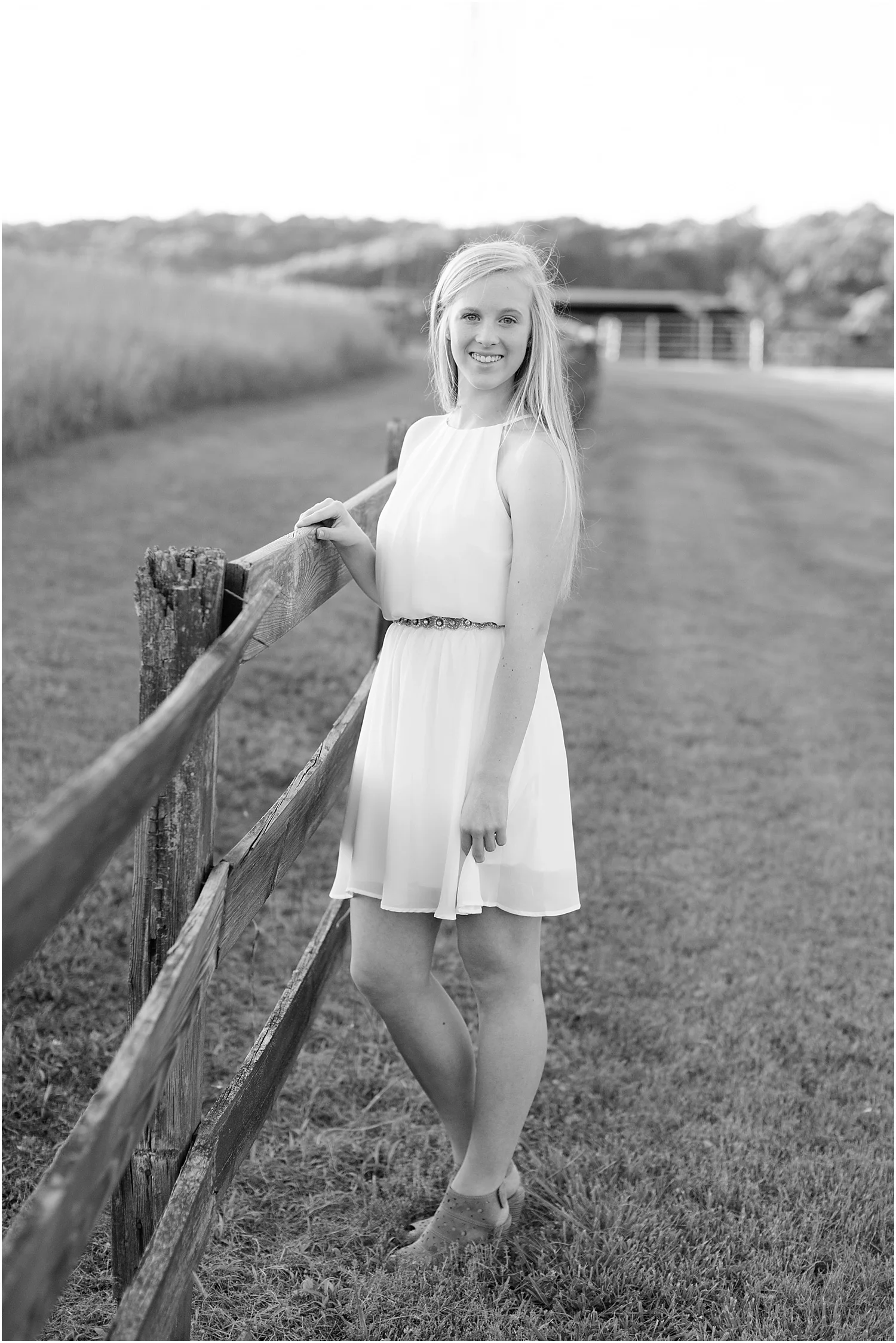 Gabby's Roanoke Virginia Senior Session_0029.jpg