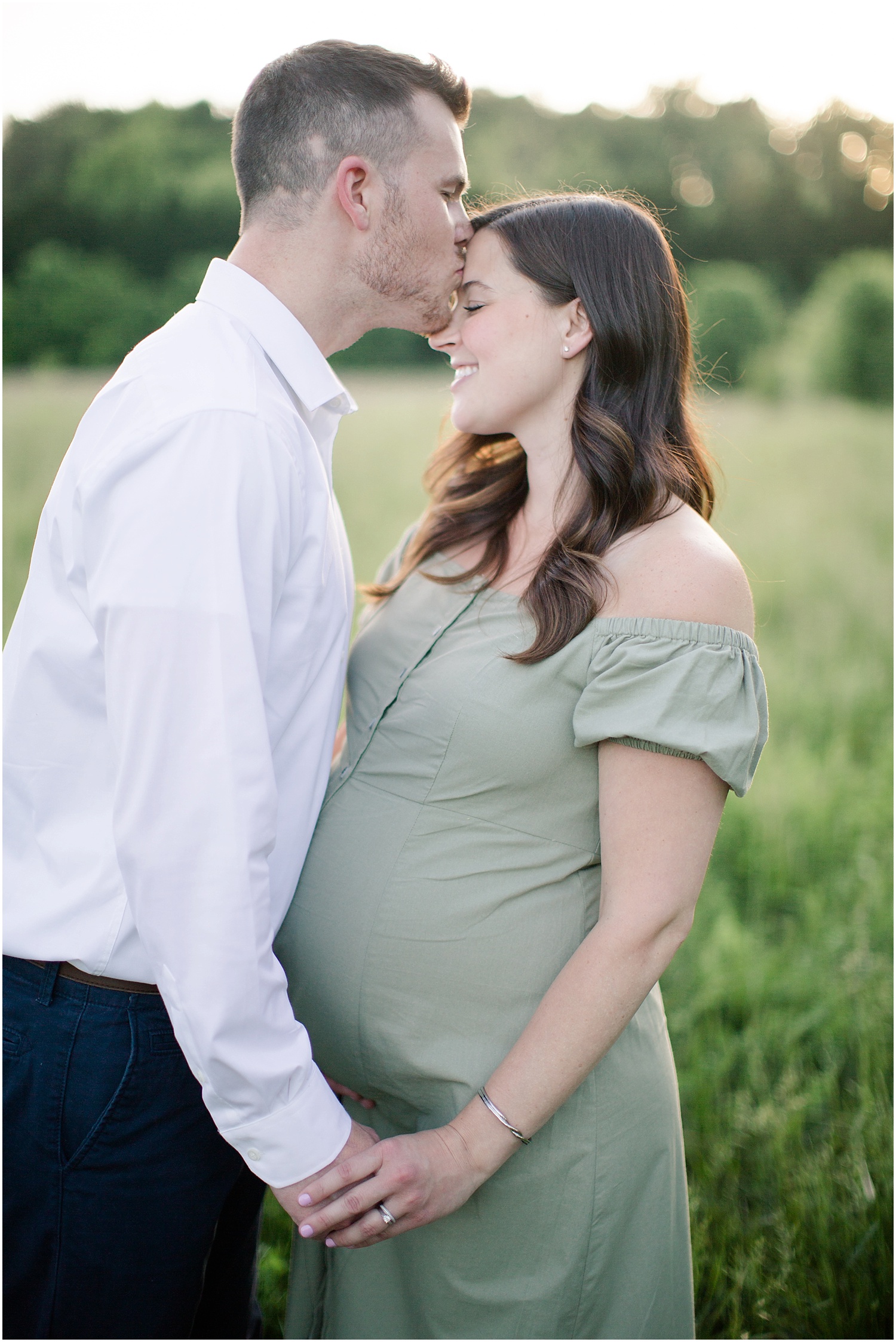 astleigh hill maternity session_0012.jpg