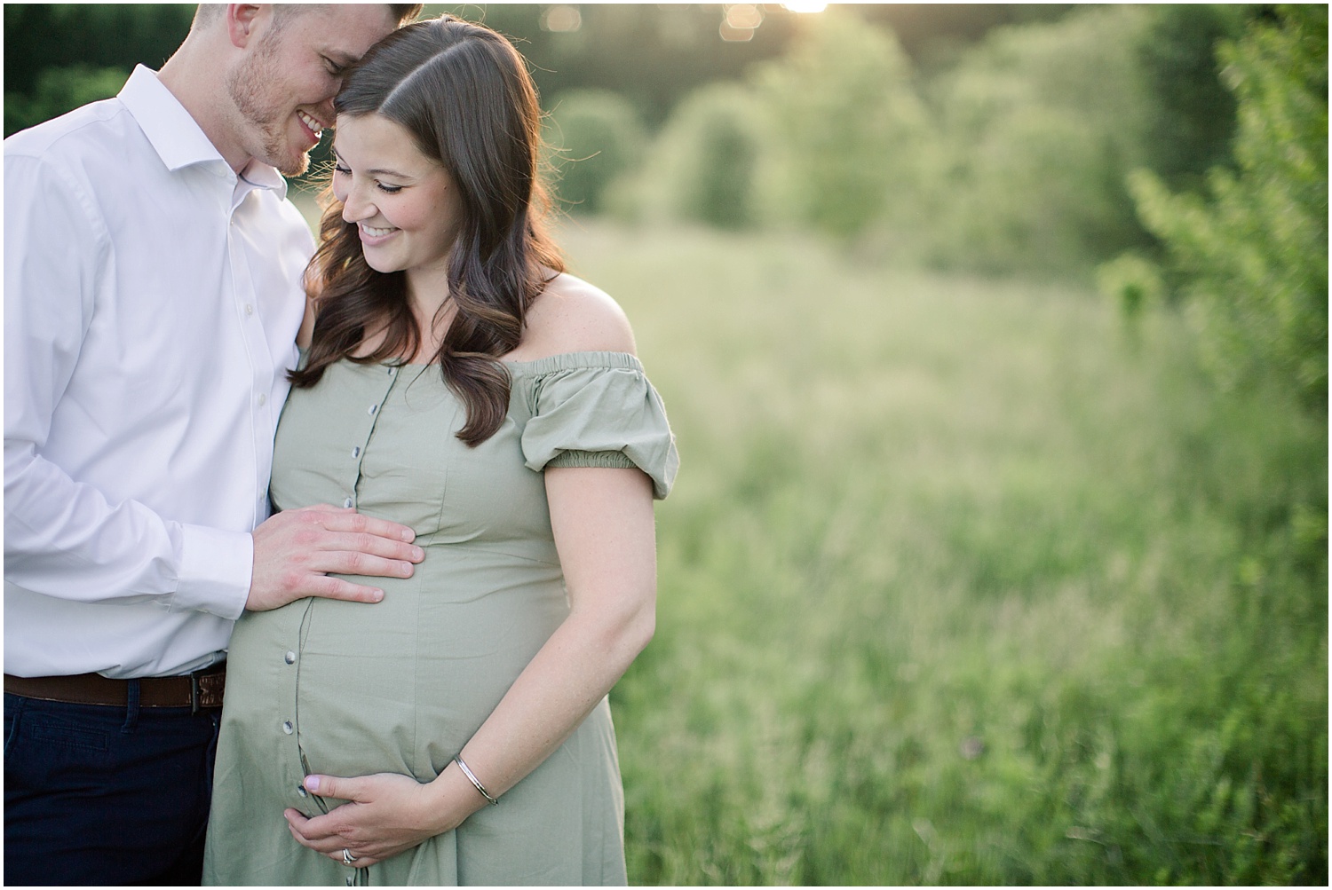 astleigh hill maternity session_0013.jpg