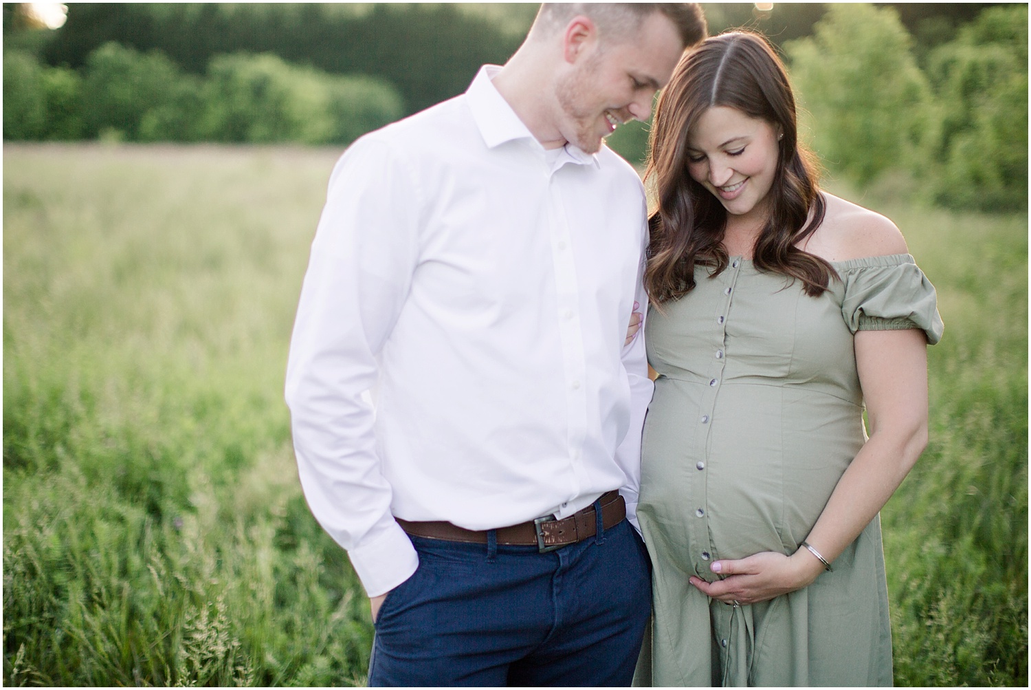 astleigh hill maternity session_0019.jpg