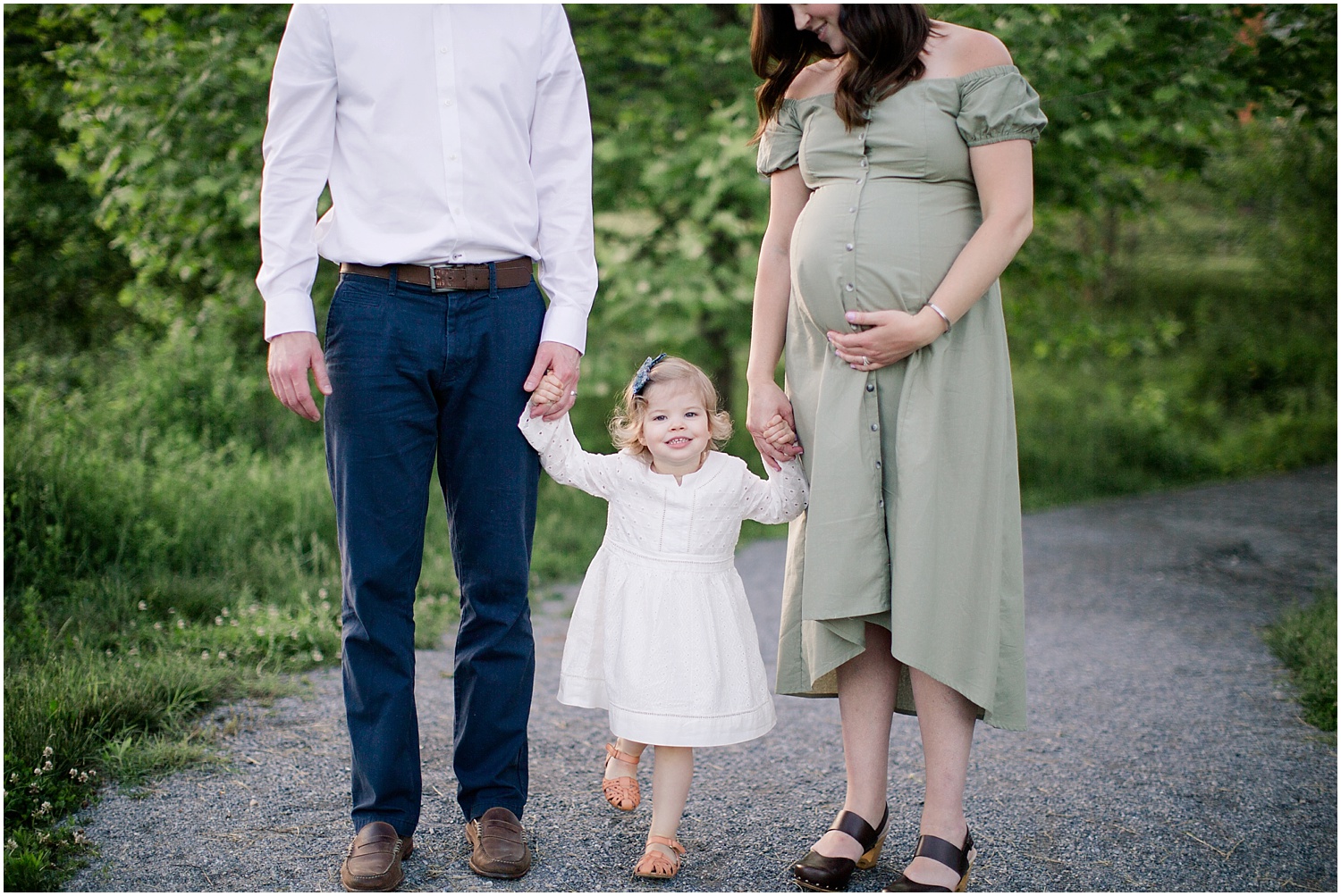 astleigh hill maternity session_0030.jpg