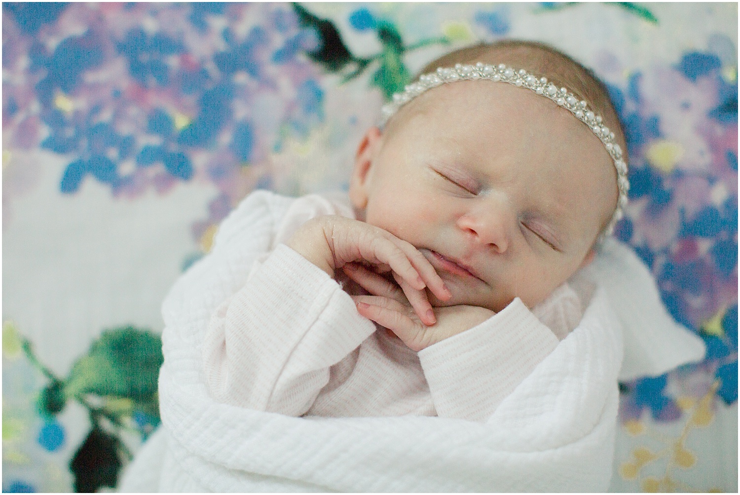 Ashley Powell Photography Vivian Newborn Session_0016.jpg