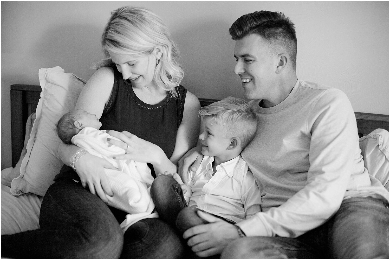 Ashley Powell Photography Vivian Newborn Session_0024.jpg
