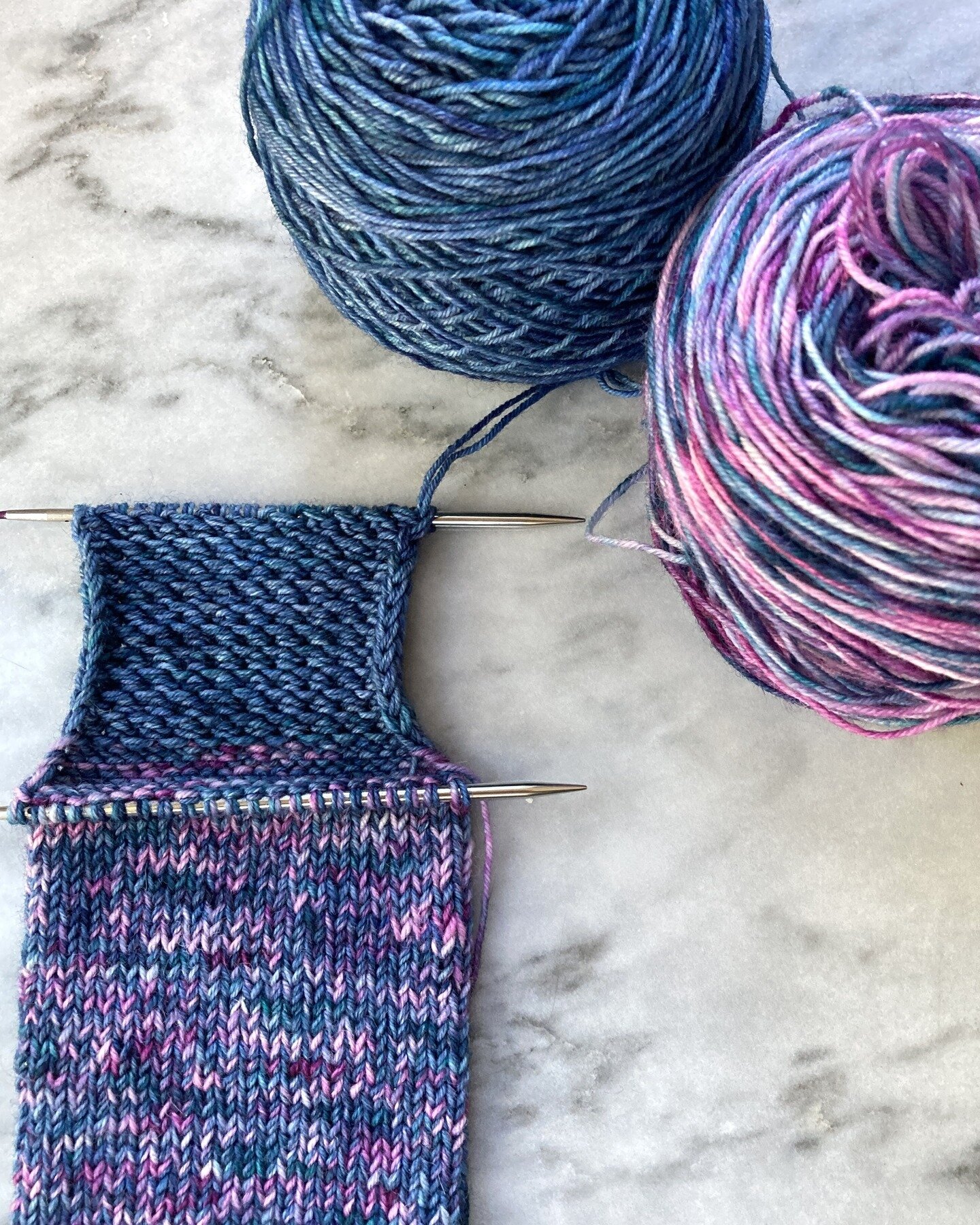 I think this might be an unpopular opinion, but knitting the heel flap and turn is my favorite part of sock knitting! 🧦💖

I love that it is a little break from knitting stockinette in the round and the slip stitch heel is fun to knit. And seeing th