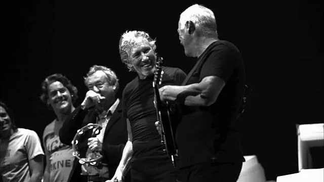 Pink Floyd Reunion Wall Live DVD 2011 35.jpg