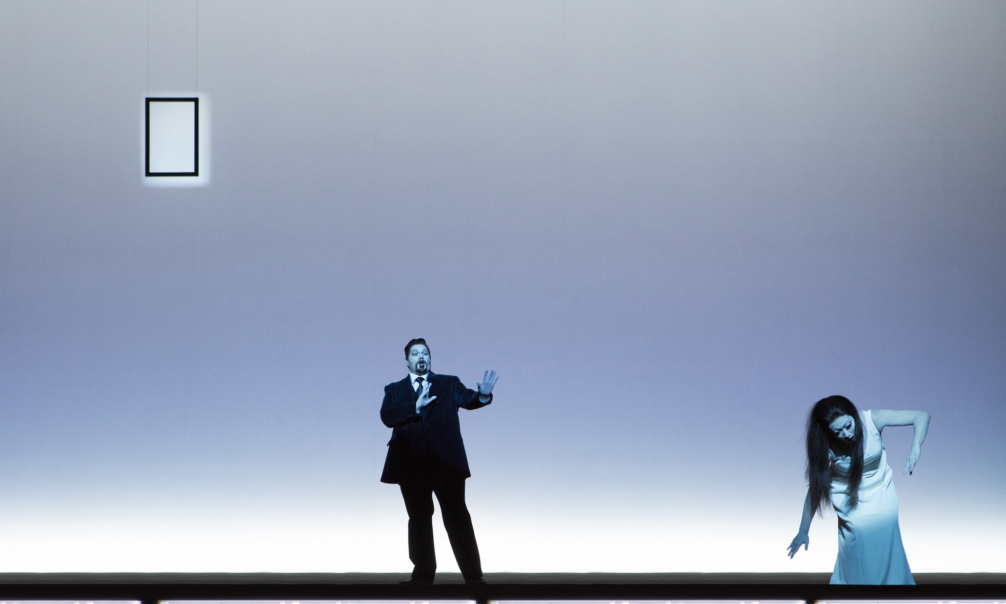 Act 3 - Jacques le Roux (Alfredo Germont), Myung Joo Lee (Violetta Valéry). Linz, 2015