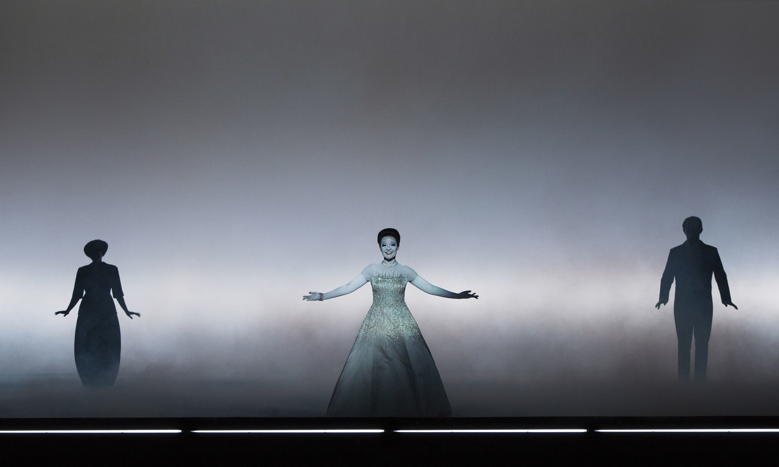 Act I: Elena Jurchenko (Annina), Rebecca Nelsen (Violetta), Aleksey Svetov (Marchese). Perm, 2016