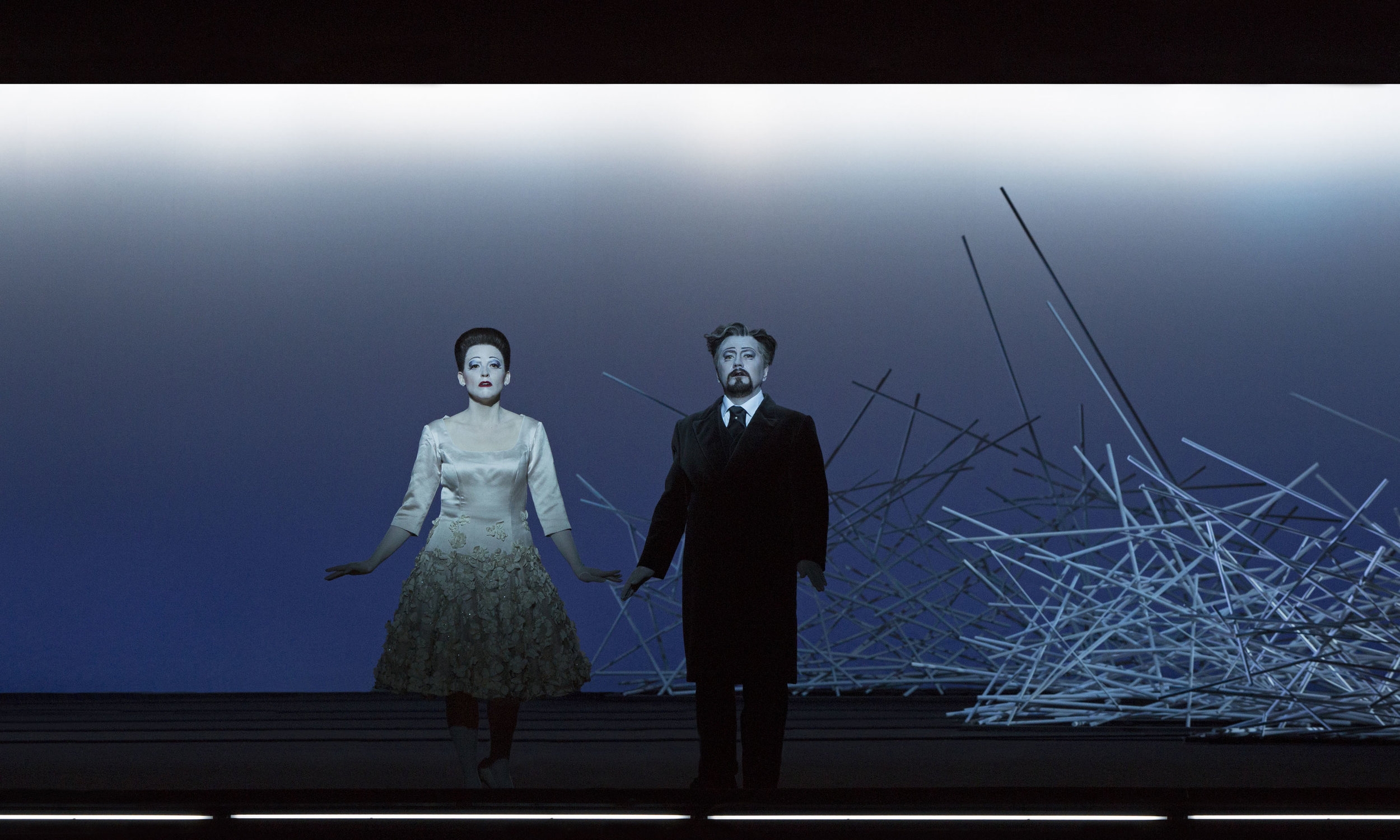 Act II, Scene 1: Nadezhda Pavlova (Violetta), Andzhei Beletskiy (Giorgio Germont). Perm, 2016