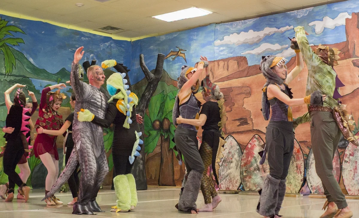 Adultasaur Dance