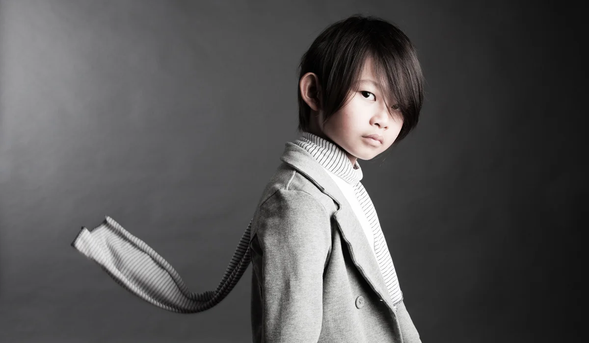 ZACHARY-02-for website.jpg