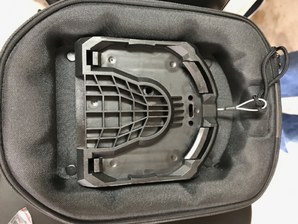 Here's the new style base on bag.