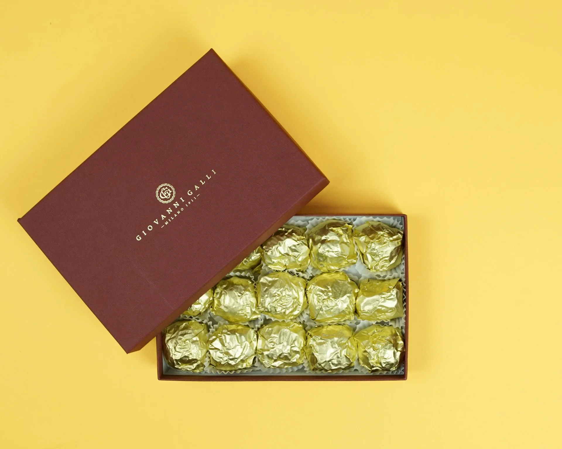 Galli_scatola_15pezzi_bordeaux_marron_glace_2.JPG