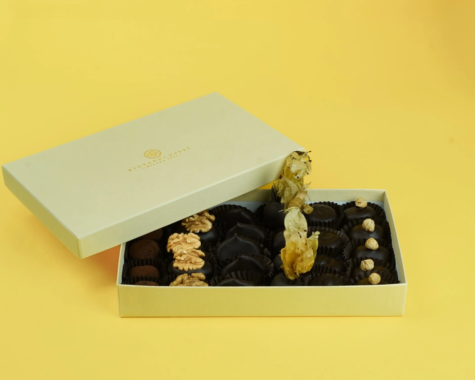 Galli_scatola_24pezzi_avorio_cioccolato.JPG